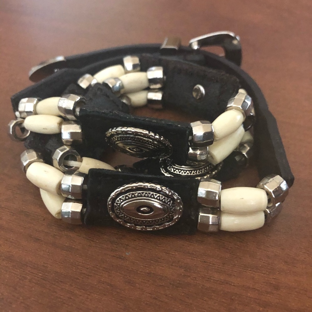 Wrap leather and bead buckle bracelet